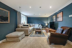 Sitting room- click for photo gallery